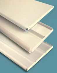 estantes metalicos fuertes